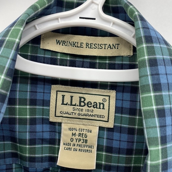 L.L. BEAN wrinkle resistant 100% cotton green blue plaid button down - Picture 2 of 6